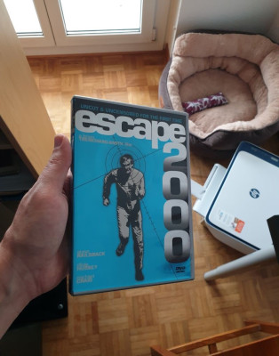 escape 2000.jpg